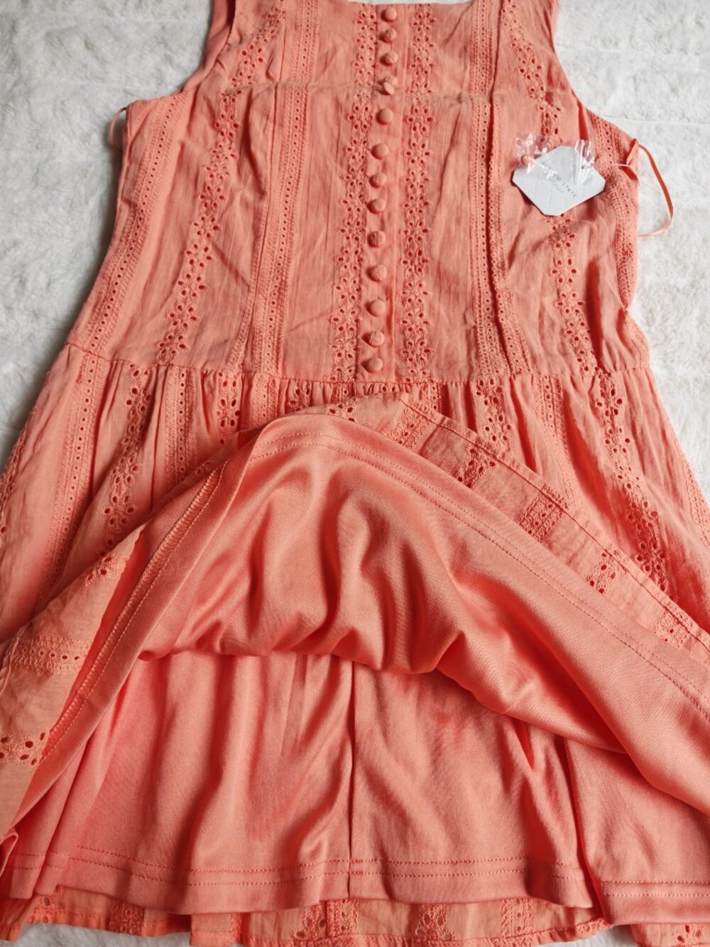 Altar’d State Coral Eyelet Lace Mini Dress Size M NWT - Picture 6 of 13